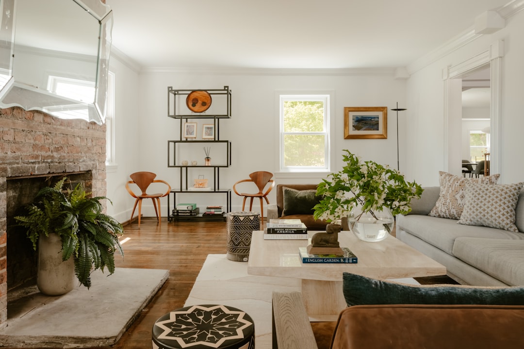 neat_tidy_living_room_conclusion